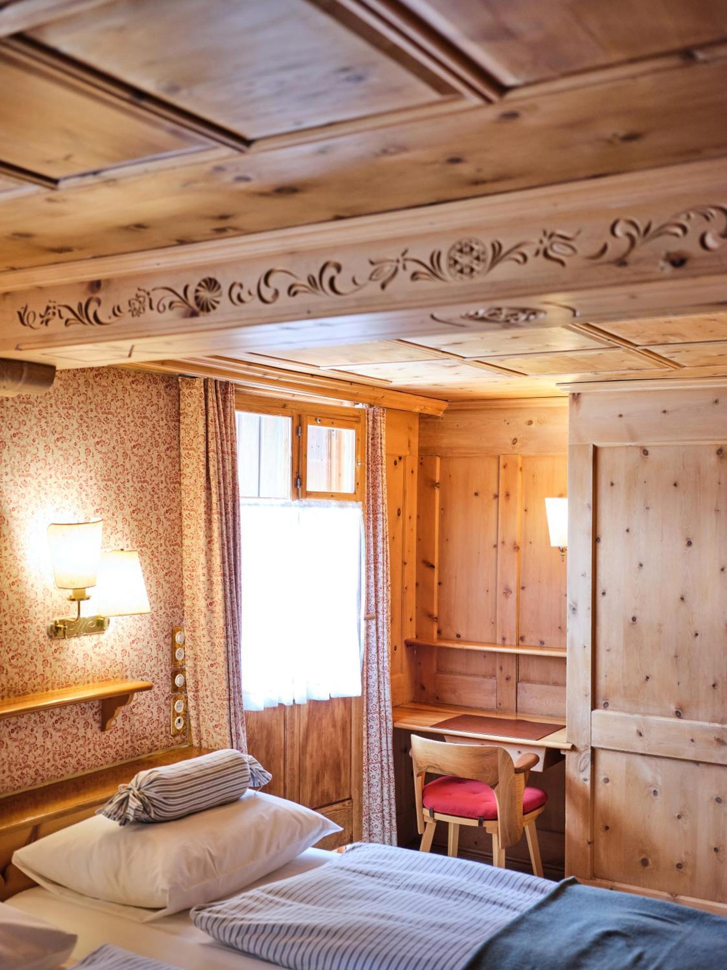 Hotel Chesa Grischuna Klosters Eksteriør bilde