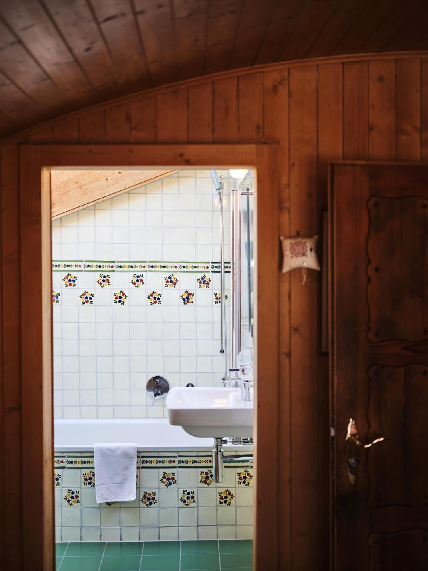 Hotel Chesa Grischuna Klosters Rom bilde