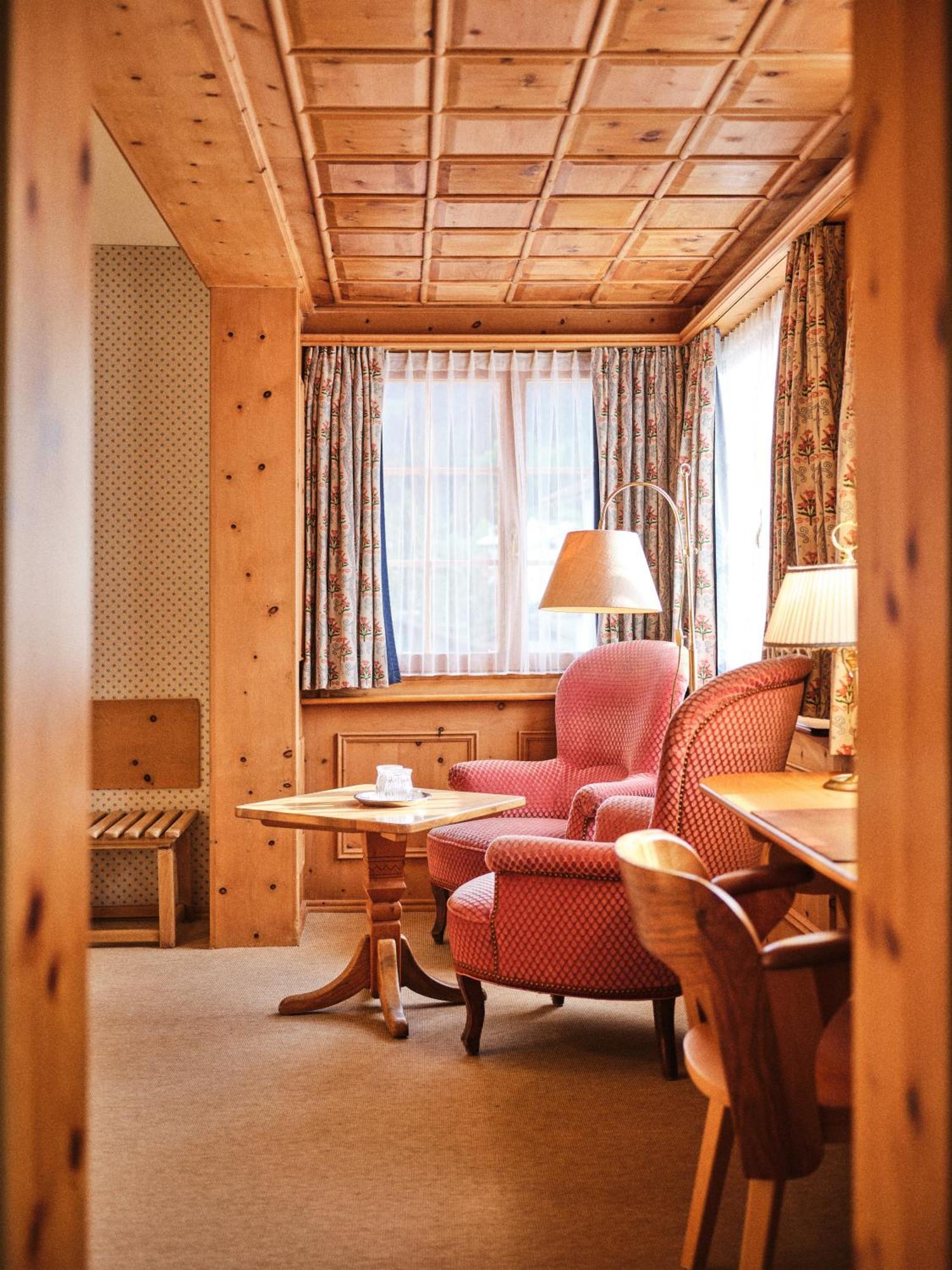 Hotel Chesa Grischuna Klosters Rom bilde